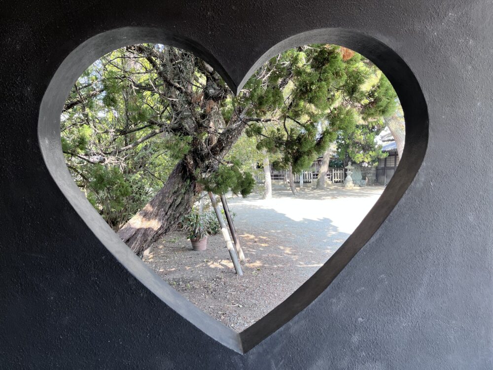 高砂神社のハート型
