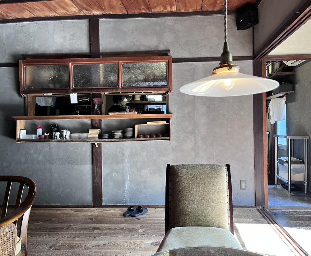 高砂 古民家カフェ「木陰」の店内